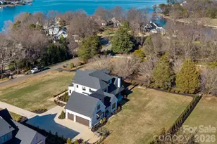 20320 Havenview Dr, Cornelius, NC 28031 - Photo 45