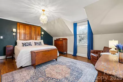 530 7th Street NW, Hickory, NC 28601 - Photo 17