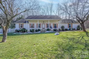 200 Belwood Dr, Belmont, NC 28012 - Photo 1