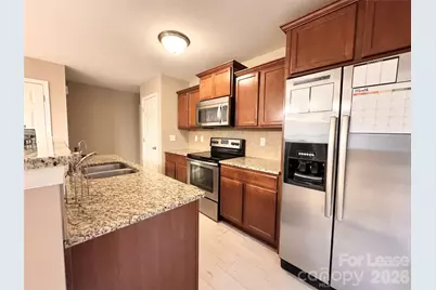 9642 Hanberry Boulevard, Charlotte, NC 28213 - Photo 5