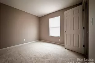 9642 Hanberry Blvd, Charlotte, NC 28213 - Photo 13