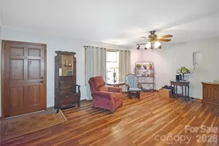 1292 Creekwood Dr, Morganton, NC 28655 - Photo 3