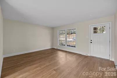 7101 Woodstock Drive, Charlotte, NC 28210 - Photo 5