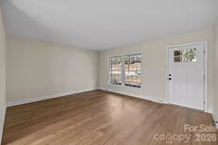 7101 Woodstock Dr, Charlotte, NC 28210 - Photo 5