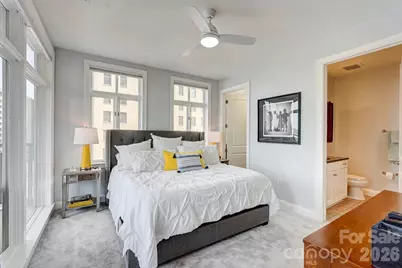 230 S Tryon Street #1001, Charlotte, NC 28202 - Photo 15