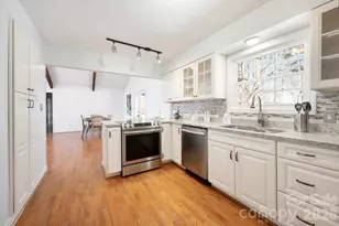 30 Morning Glory Ln, Weaverville, NC 28787 - Photo 3