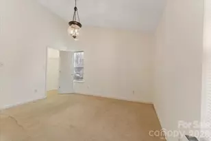 1914 Sloan Dr, Charlotte, NC 28208 - Photo 19