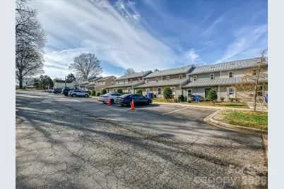 362 E Mills Avenue, Mooresville, NC 28115 - Photo 21