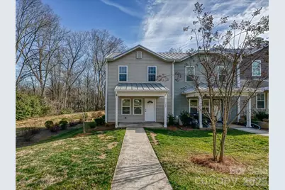 362 E Mills Avenue, Mooresville, NC 28115 - Photo 1