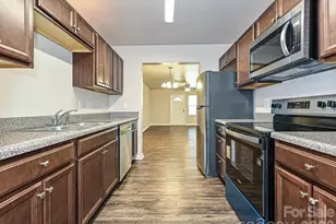 362 E Mills Ave, Mooresville, NC 28115 - Photo 9