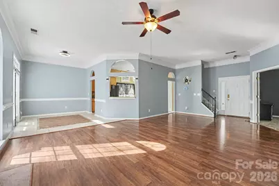 10026 Dauphine Drive, Charlotte, NC 28216 - Photo 7