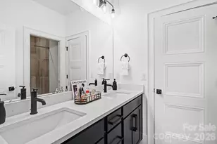 2852 Dorchester Pl, Charlotte, NC 28209 - Photo 29