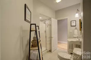 25 Madelyn Ln, Fairview, NC 28730 - Photo 13