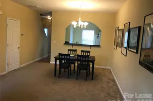 2224 Winthrop Chase Dr, Charlotte, NC 28212 - Photo 3