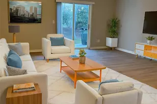 2224 Winthrop Chase Dr, Charlotte, NC 28212 - Photo 5