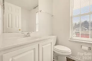 2015 Slater Springs Dr, Charlotte, NC 28216 - Photo 19