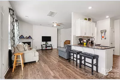 6204 Ellimar Field Lane, Charlotte, NC 28215 - Photo 11