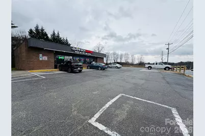 2020 Asheville Highway, Hendersonville, NC 28791 - Photo 3