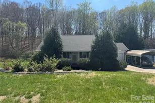 2627 Easter St, Maiden, NC 28650 - Photo 1