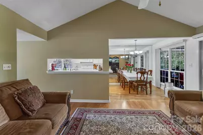 5839 Harris Grove Lane, Charlotte, NC 28212 - Photo 5