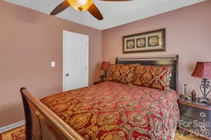 5839 Harris Grove Ln, Charlotte, NC 28212 - Photo 9