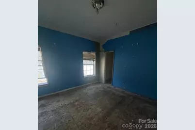 5 Loop Road, Candler, NC 28715 - Photo 3