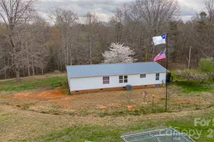 6611 Prysock Ave, Connelly Springs, NC 28612 - Photo 3