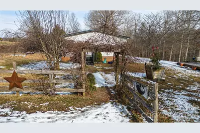 6611 Prysock Avenue, Connelly Springs, NC 28612 - Photo 17