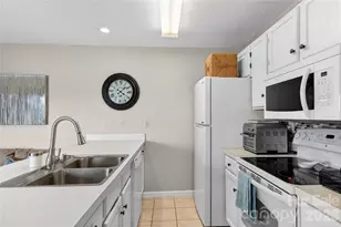 2121 Regatta Ln, Denver, NC 28037 - Photo 3