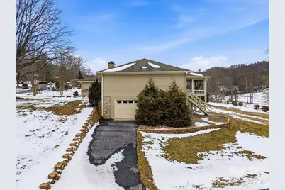 3100 Cove Loop Road, Hendersonville, NC 28739 - Photo 5