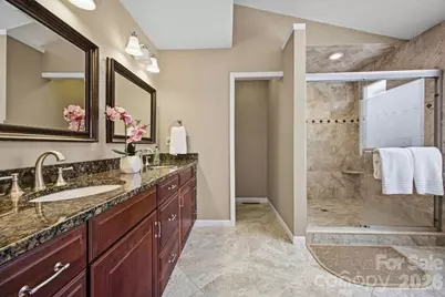 3100 Cove Loop Road, Hendersonville, NC 28739 - Photo 23