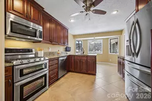 3100 Cove Loop Rd, Hendersonville, NC 28739 - Photo 13