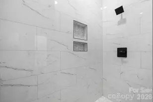 1207 39th Avenue NE, Hickory, NC 28601 - Photo 13