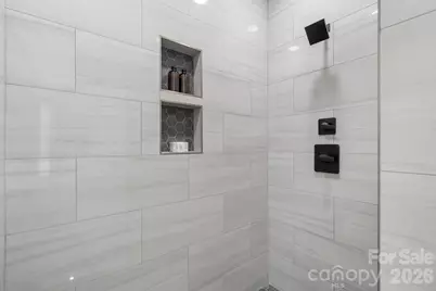 1207 39th Avenue NE, Hickory, NC 28601 - Photo 23