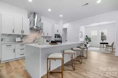 1207 39th Avenue NE, Hickory, NC 28601 - Photo 11