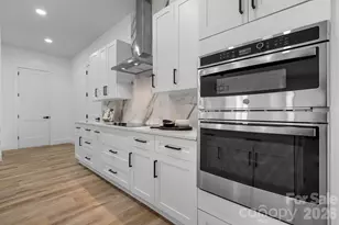 1207 39th Avenue NE, Hickory, NC 28601 - Photo 11