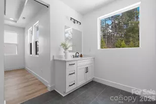 1207 39th Avenue NE, Hickory, NC 28601 - Photo 25