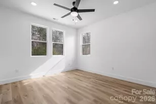 1207 39th Avenue NE, Hickory, NC 28601 - Photo 31