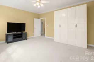 12304 McAllister Park Dr, Charlotte, NC 28277 - Photo 25