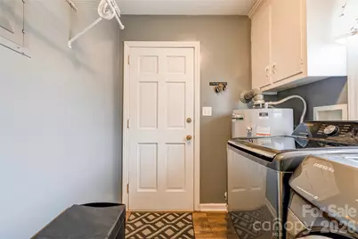 402 N Cherry Street, Cherryville, NC 28021 - Photo 19