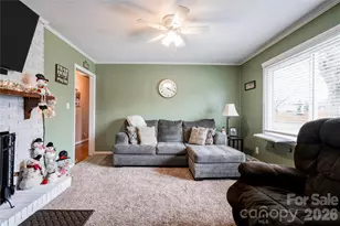 402 N Cherry St, Cherryville, NC 28021 - Photo 9