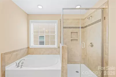 8813 Douglas Palace Court, Charlotte, NC 28278 - Photo 29