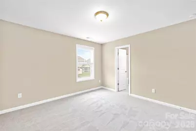 8813 Douglas Palace Court, Charlotte, NC 28278 - Photo 31