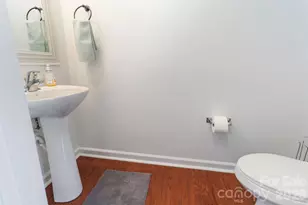 2318 Whitford Ln, Charlotte, NC 28210 - Photo 11