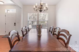 2318 Whitford Ln, Charlotte, NC 28210 - Photo 9