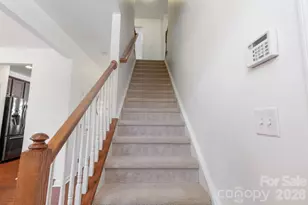 2318 Whitford Ln, Charlotte, NC 28210 - Photo 17