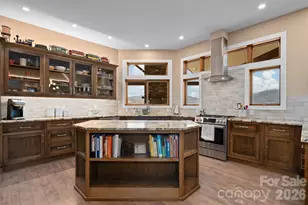 164 Flowing Hls Dr, Clyde, NC 28721 - Photo 13