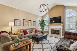 8577 Highland Glen Dr, Charlotte, NC 28269 - Photo 7