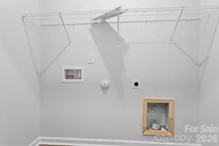 5861 Tuckaseegee Rd, Charlotte, NC 28208 - Photo 23