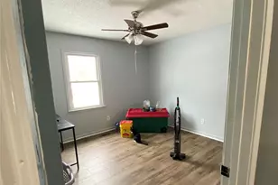 72 Pleasant Garden Dr, Taylorsville, NC 28681 - Photo 17